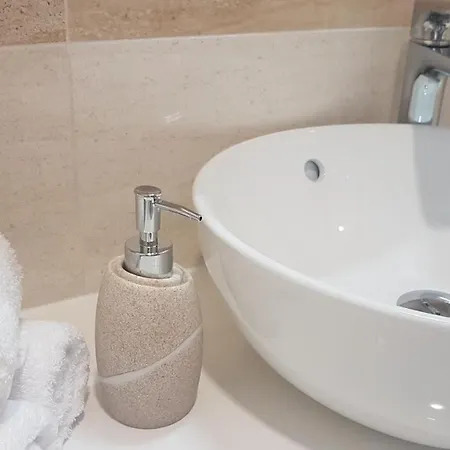 Milin アパート *