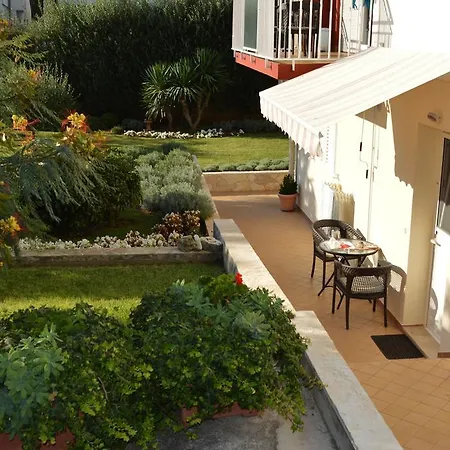 Apartmani Milin Apartment *