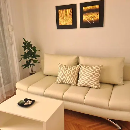 Milin Апартаменти Задар